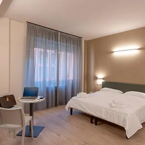 Pensión Astoria Comfort, Bolonia